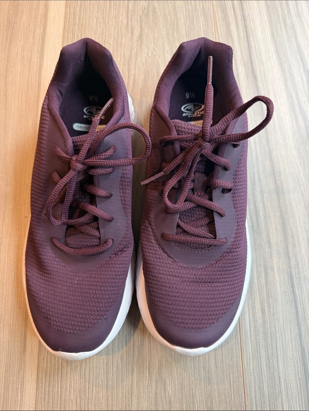 Athletic Works Women's Plum Sneakers Size 9.5